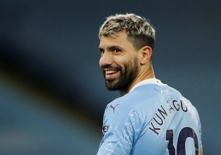 A football classic: all Agüero's shirts are accompanied by their nickname in the name. A football classic: all Agüero's shirts are accompanied by their nickname in the name.