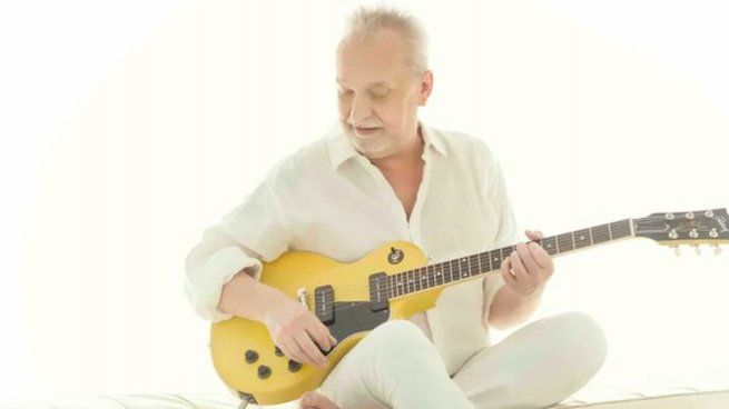 David Lebón celebrates half a century as a soloist with a concert at the Gran Rex