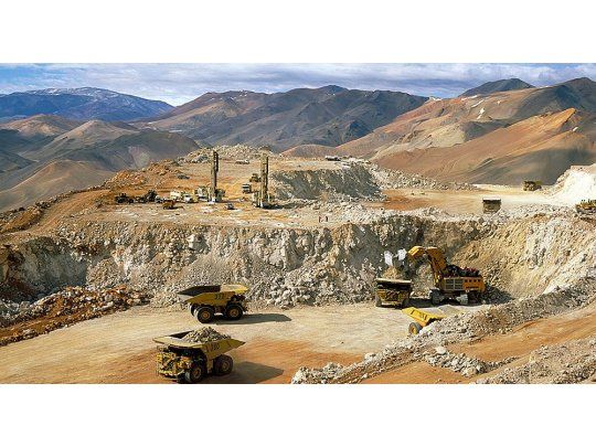 La mina Veladero es explotada por la empresa canadiense Barrick Gold.