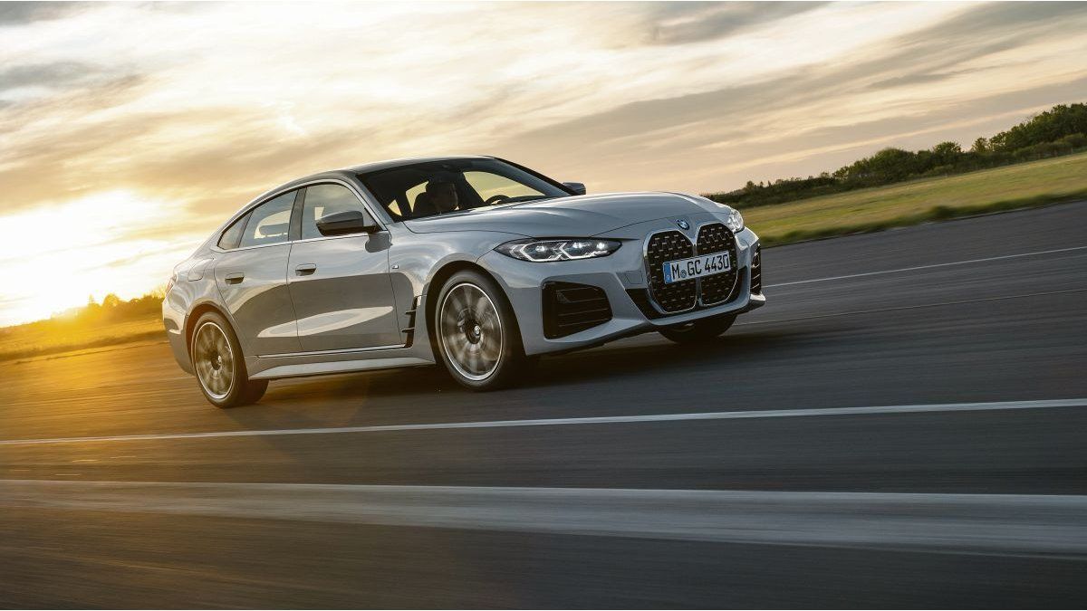 Due to the import stocks, only 2,000 cars entered the country in August
