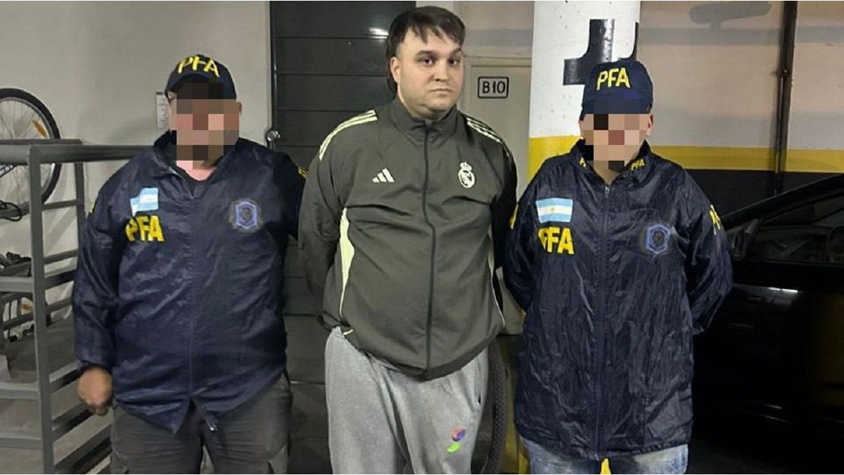 They arrested the new leader of the Rosario Central bar in a Federal Police operation
