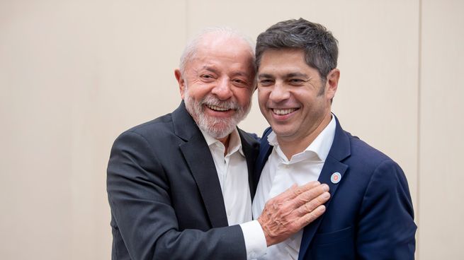 El presidente de Brasil, Lula da Silva, con el gobernador Axel Kicillof.