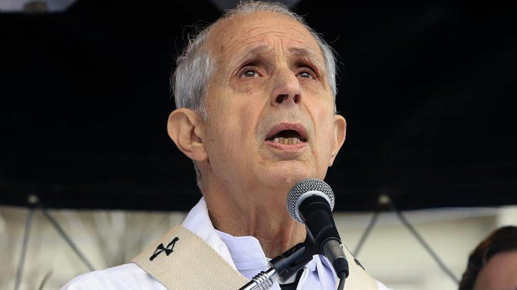 El arzobispo Mario Poli encabezó la misa central.