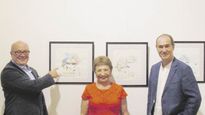 Vernisagge. Martín Cabrales, Marta Menéndez y el artista plástico Diego Alexandre durante el vernissage en la Galería Menéndez.
