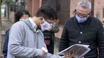 El intendente&nbsp;Julio Zamora, durante una recorrida por uno de los operativos, realizado en Carupá.&nbsp;