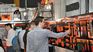 Reconvertirá su actividad hacia la comercialización y distribución de productos importados.