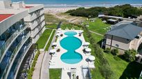 Edificio con amenities a pasos del mar en Cariló, la demanda se activó sobre el fin de año y habrá gran ocupación en enero y febrero