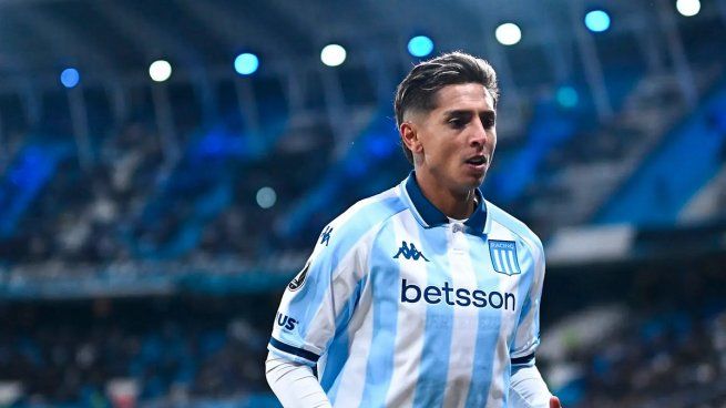 Racing: la salida de Almendra facilitaría la llegada del primer refuerzo y una vuelta