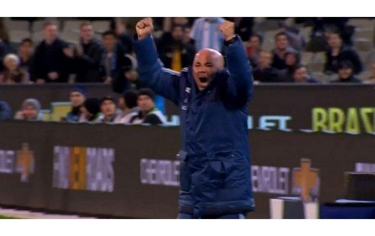 El debut de Sampaoli en Argentina será el 5 de septiembre en el Monumental.