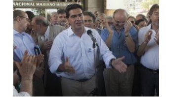 Capitanich participó de un encuentro del grupo Carta Abierta que tuvo lugar en la Biblioteca Nacional.
