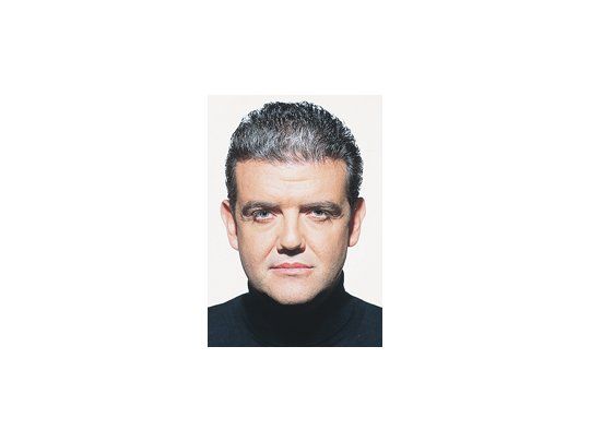 Renato Palumbo: «El director debe tener una idea amplia de la ópera, pero siempre están los cantantes, cada uno con sus características y problemáticas distintas».