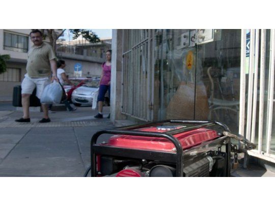 Casi 115 mil usuarios sin luz y la demanda de energía estuvo cerca del récord