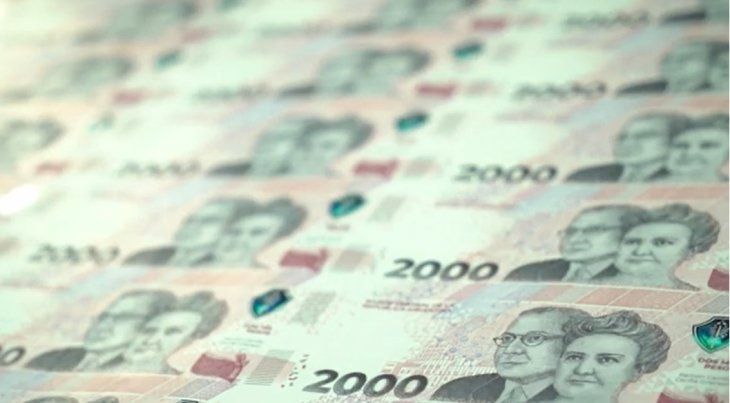 Billetes de $2.000. Billetes de $2.000.