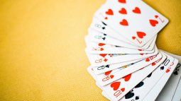 La Inteligencia Artificial ChatGPT hizo una lista de los mejores juegos de cartas.