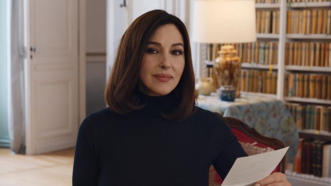 Mónica Bellucci en una escena de Paradis Paris, de Marjane Satrapi