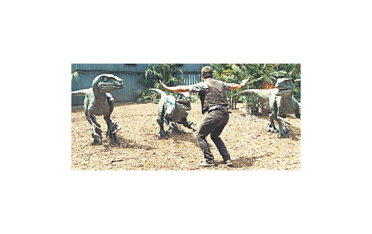 ámbito.com | Velocirraptores amaestrados, y más bondadosos, en “Jurassic World”, donde no están ni el libro de Michael Crichton, ni la dirección  de Spielberg, ni la música de John Williams ni los efectos de Stan Winston.