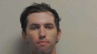 Tyler Robinson, principal acusado de haber asesinado a Charlie Kirk, se presentó a comparecer en persona, en un juzgado de Utah. Tyler Robinson, principal acusado de haber asesinado a Charlie Kirk, se presentó a comparecer en persona, en un juzgado de Utah.