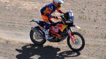 El motociclista argentino Kevin Benavides finaliz&oacute; quinto en el 2019 y segundo en el 2018, ambos Dakar realizados en Sud&aacute;merica.&nbsp;