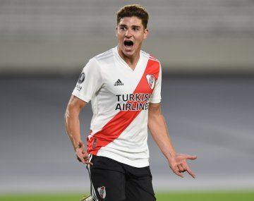 Álvarez anotó el segundo gol de River.