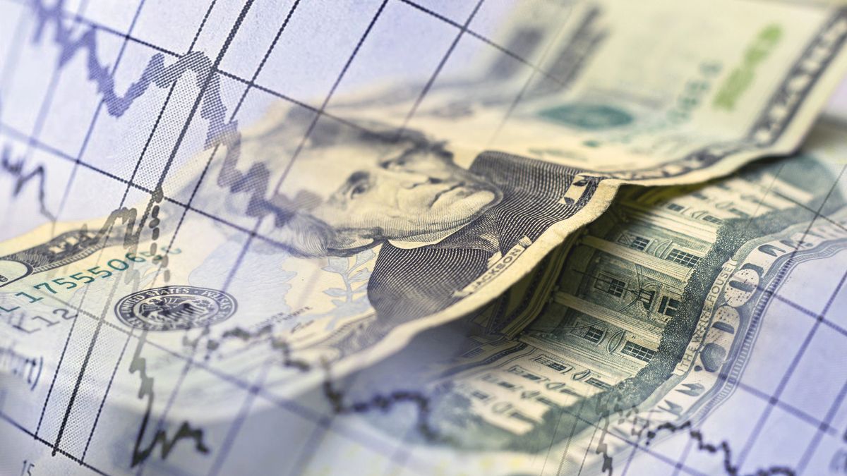 Economía: Dólar blue sube a $1.210 y dólar oficial a $1.205