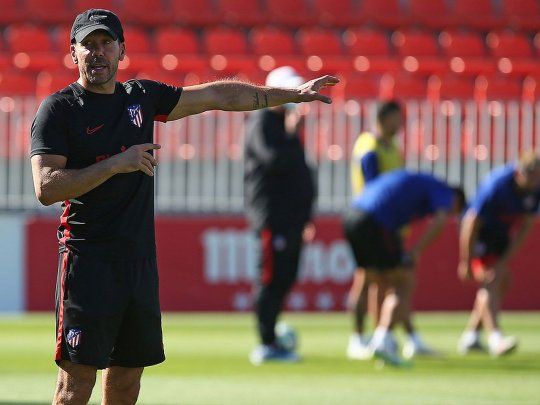 Simeone aseguró que el Atlético de Madrid está bien y se ilusiona con la Champions.