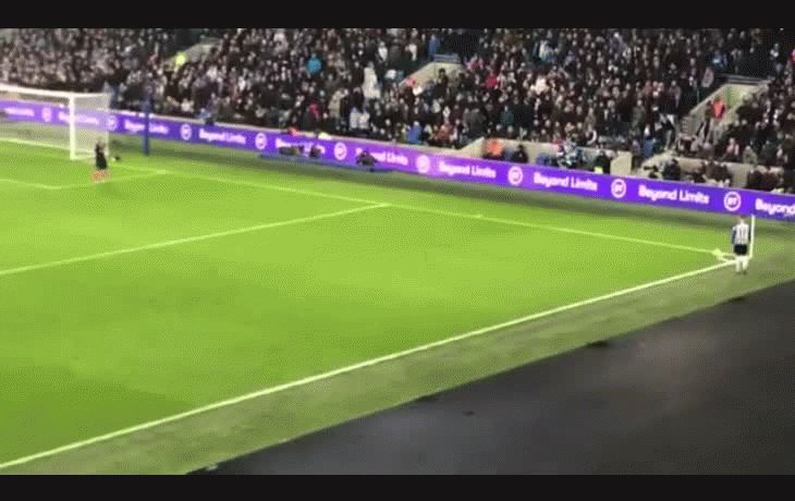 Una espectacular chilena ya compite para los mejores goles del año