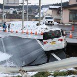 El temblor dejó varios servicios suspendido, entre ellos el de tren y carreteras. El temblor dejó varios servicios suspendido, entre ellos el de tren y carreteras.