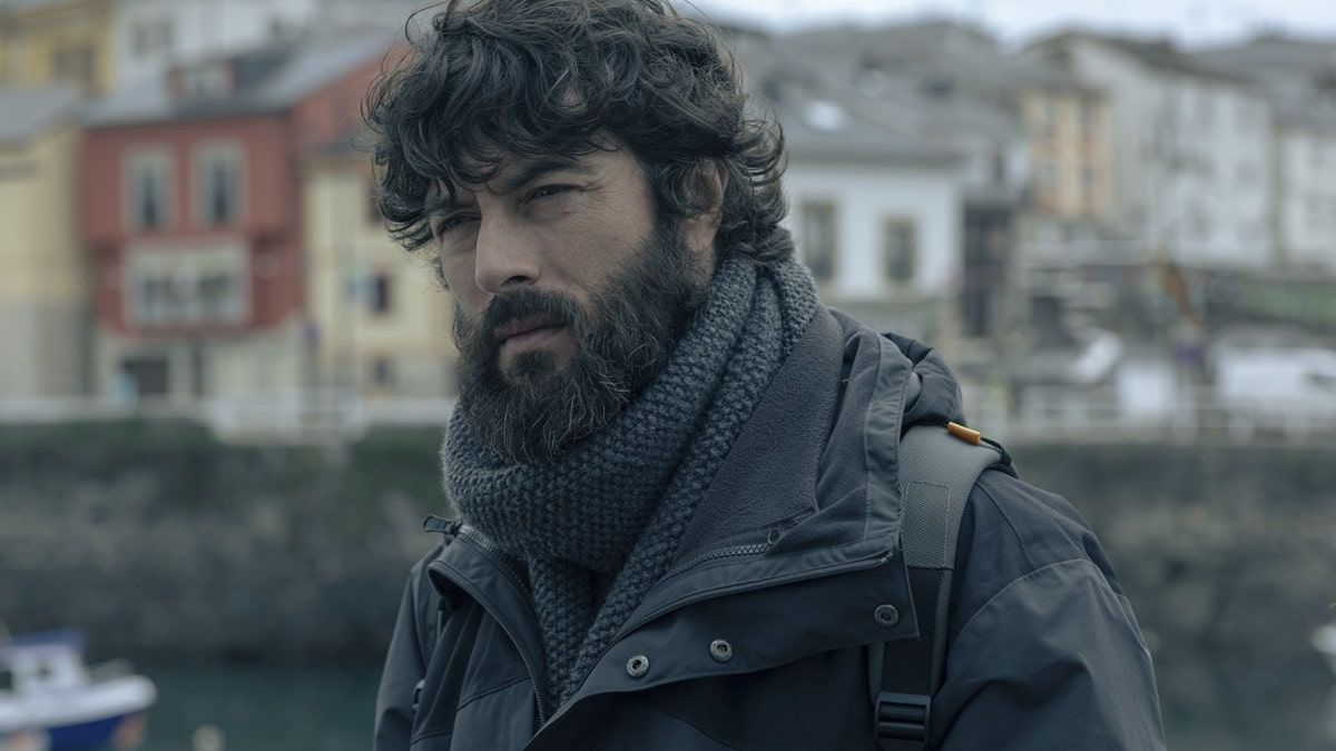 the new Spanish series that you won’t be able to put down for 8 chapters