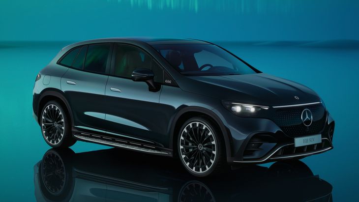 Mercedes-Benz has a wide range of electric vehicles such as the EQA and EQE SUV and models with Mild-Hybrid technology such as 250 AMG-Line, GLA 250 AMG-LINE, GLB 250 Progressive, C 300, GLC 300, E 450, GLE 450. Mercedes-Benz has a wide range of electric vehicles such as the EQA and EQE SUV and models with Mild-Hybrid technology such as 250 AMG-Line, GLA 250 AMG-LINE, GLB 250 Progressive, C 300, GLC 300, E 450, GLE 450.