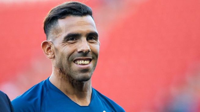 Carlos Tevez debutará el domingo desde las 19 frente a Vélez Sarsfield, en Avellaneda, por la segunda fecha de la Copa de la Liga, otro rival directo por esa extraña lucha por la permanencia.