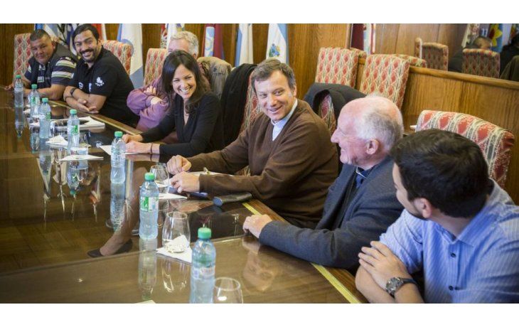 La otra reunión clave: Stanley recibió a movimientos sociales para evitar complicaciones de fin de año