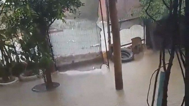 Clubes y juntas de Defensa Civil se dispusieron a trabajar para socorrer evacuados.