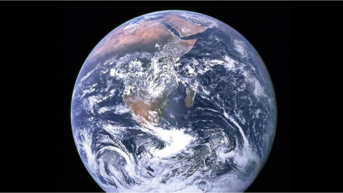 These places on Earth can be seen from space