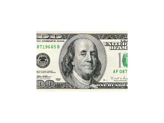 El dólar cerró casi estable a $ 13,86