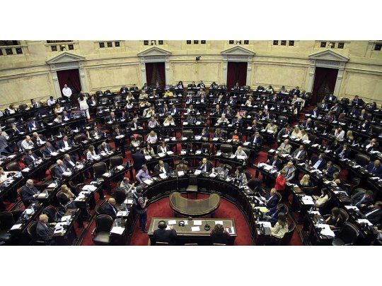 Ampliación de Diputados, un delirio