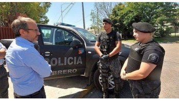 El intendente de Tres de Febrero, Diego Valenzuela, convocó al gabinete para analizar la desaparición del ejecutivo en conjunto con funcionarios bonaerenses.