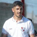 Conmoción en el Ascenso: murió Santiago Fredes, DT de Luján Conmoción en el Ascenso: murió Santiago Fredes, DT de Luján