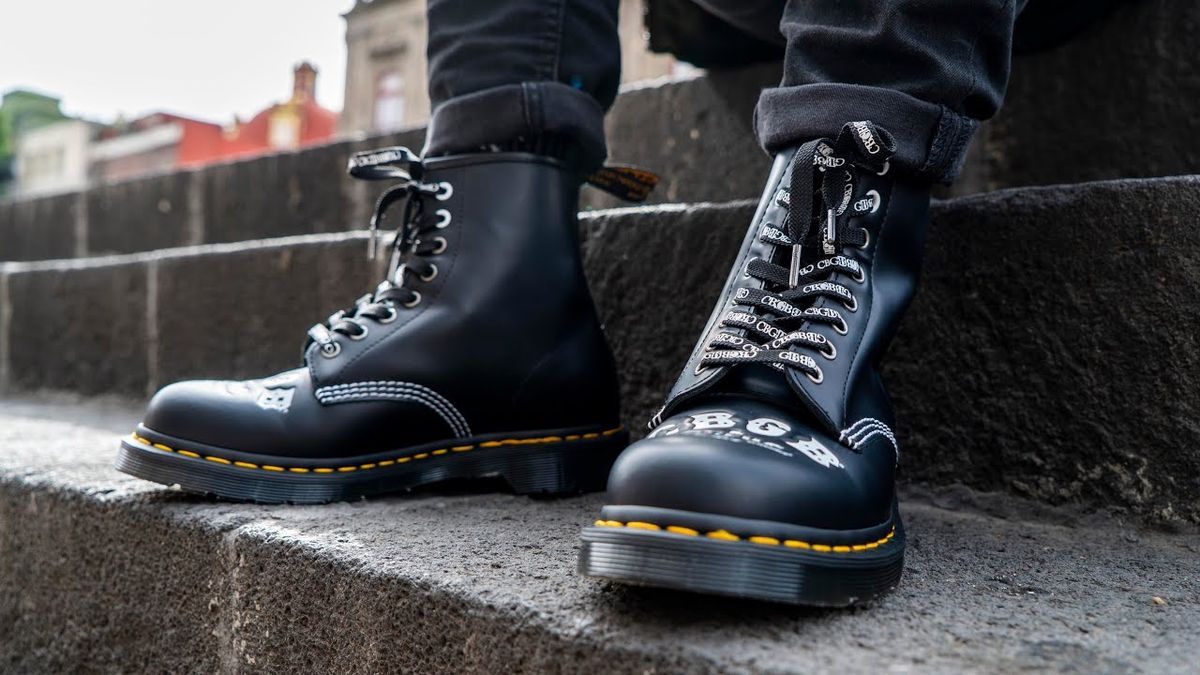 Dr martens famosas zapatillas best sale