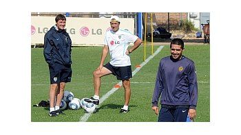 Julio Falcioni  dijo que Riquelme es el mejor jugador que tiene Boca. Señaló que n lo dice desde ahoraq sino desde siempre.