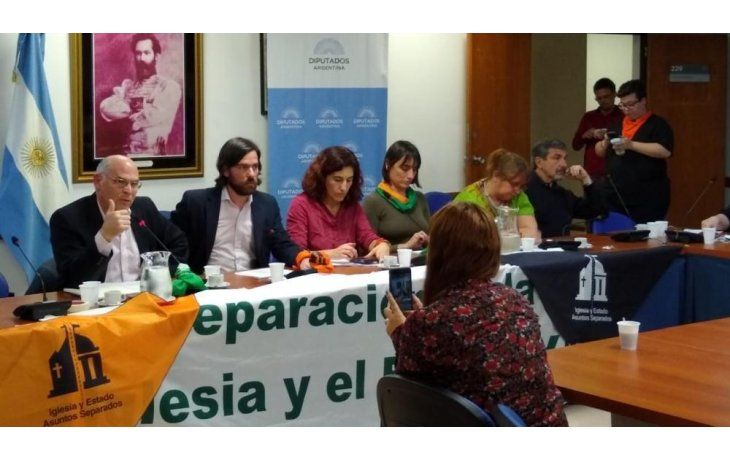 ámbito.com | Puntapié inicial: primera audiencia pública en el Congreso por la separación entre Iglesia y Estado