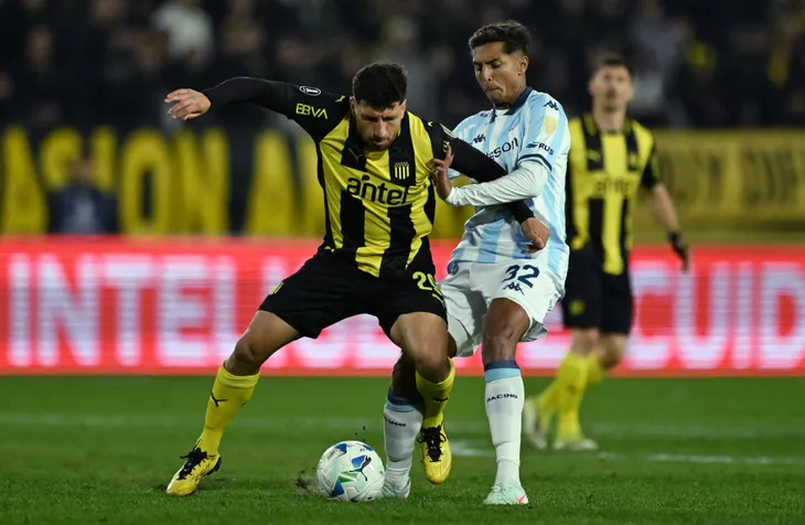 Racing y Peñarol disputarán esta noche el partido de vuelta por los octavos de final de la Copa Libertadores.