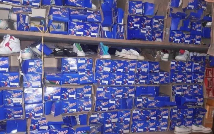 Imperdible: la subasta de zapatillas y jeans que fue furor reabre con precios insuperables