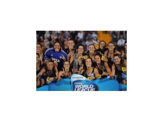 Las Leonas se repusieron de un mal comienzo y se quedaron con el torneo con mucha autoridad.