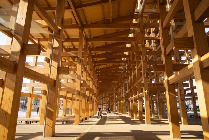 Aquí se aprecia com quedó el anillo y cómo permite el paso de la gente al ingresar a la exposición Aquí se aprecia com quedó el anillo y cómo permite el paso de la gente al ingresar a la exposición