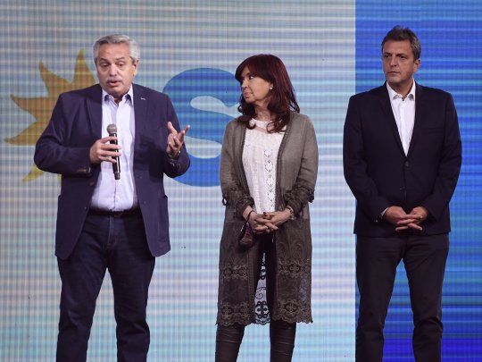 Alberto Fernández, Cristina Kirchner y Sergio Massa se volvieron a reunir en Olivos.