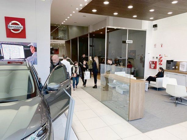 Rebajas. Las terminales seguirán con sus propias bonificaciones, pero por el momento, el plan de descuentos del Gobierno está suspendido. Rebajas. Las terminales seguirán con sus propias bonificaciones, pero por el momento, el plan de descuentos del Gobierno está suspendido.