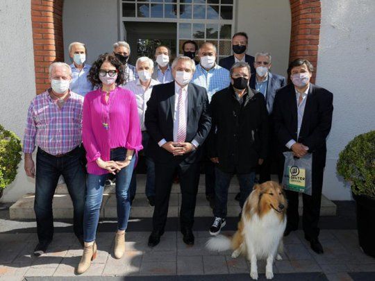 La reunión se llevó a cabo en la quinta de Olivos.