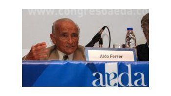 Aldo Ferrer.