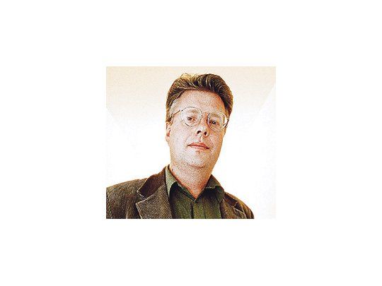 Tras el éxito de su trilogía,  Stieg Larsson sigue dando que hablar. Al conflicto entre su viuda y su familia por su legado, se sumó la publicación del nada amistoso libro «Mi amigo Stieg», pleno de fuertes acusaciones.