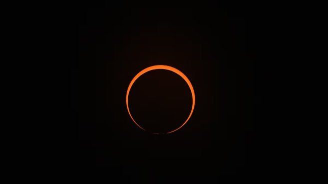 El eclipse solar anular maravilló a los entusiastas de la astronomía en el sur del país.